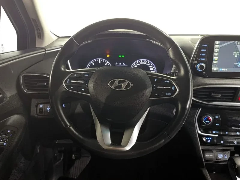 Hyundai Santa fe, снимка 12 - Автомобили и джипове - 54968768