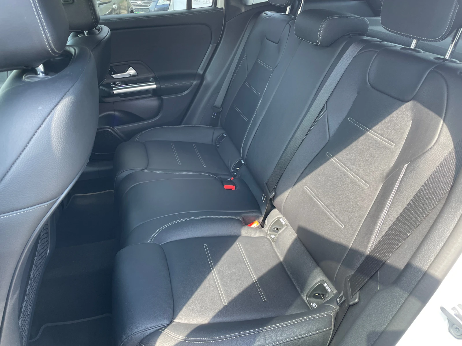 Mercedes-Benz GLA 250 | Mobile.bg — изображение 12