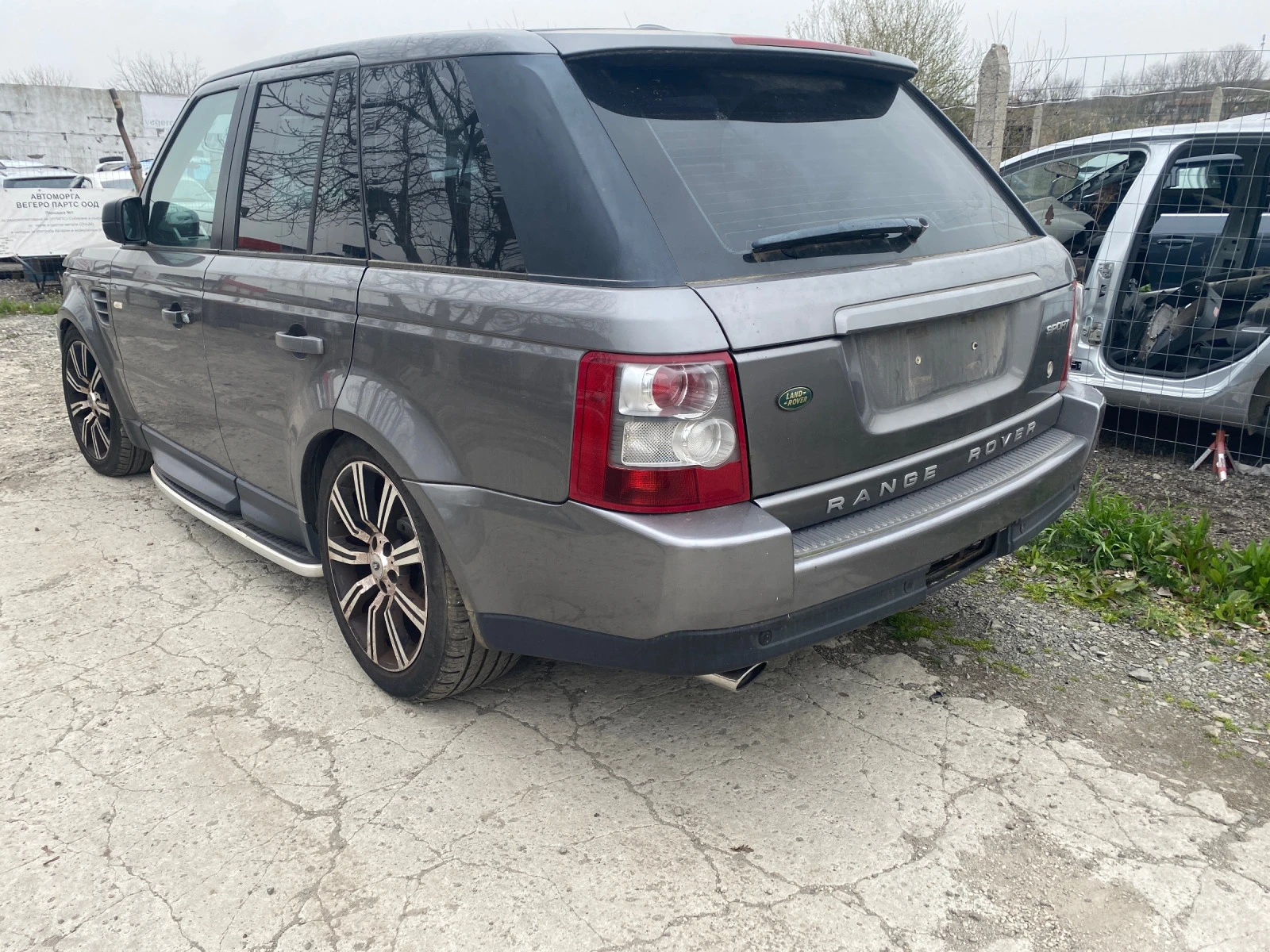 Land Rover Range Rover Sport 2.7д - изображение 4