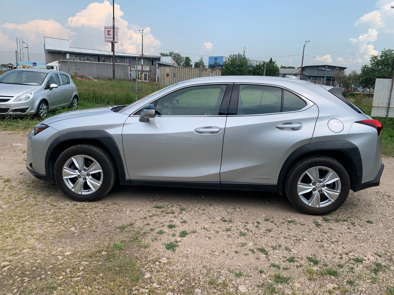 Lexus UX 250-Hybrid HEV - изображение 8