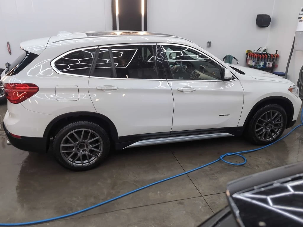 BMW X1 * xDrive28i * CARFAX * БЕЗ ПЪРВОНАЧАЛНА ВНОСКА - изображение 3