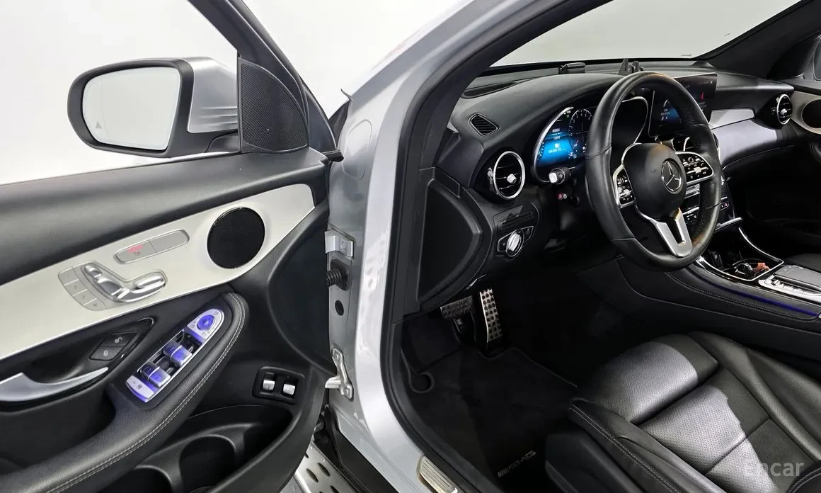 Mercedes-Benz GLC 300 Coupe* Distronic* Digital* Night Pack - изображение 5