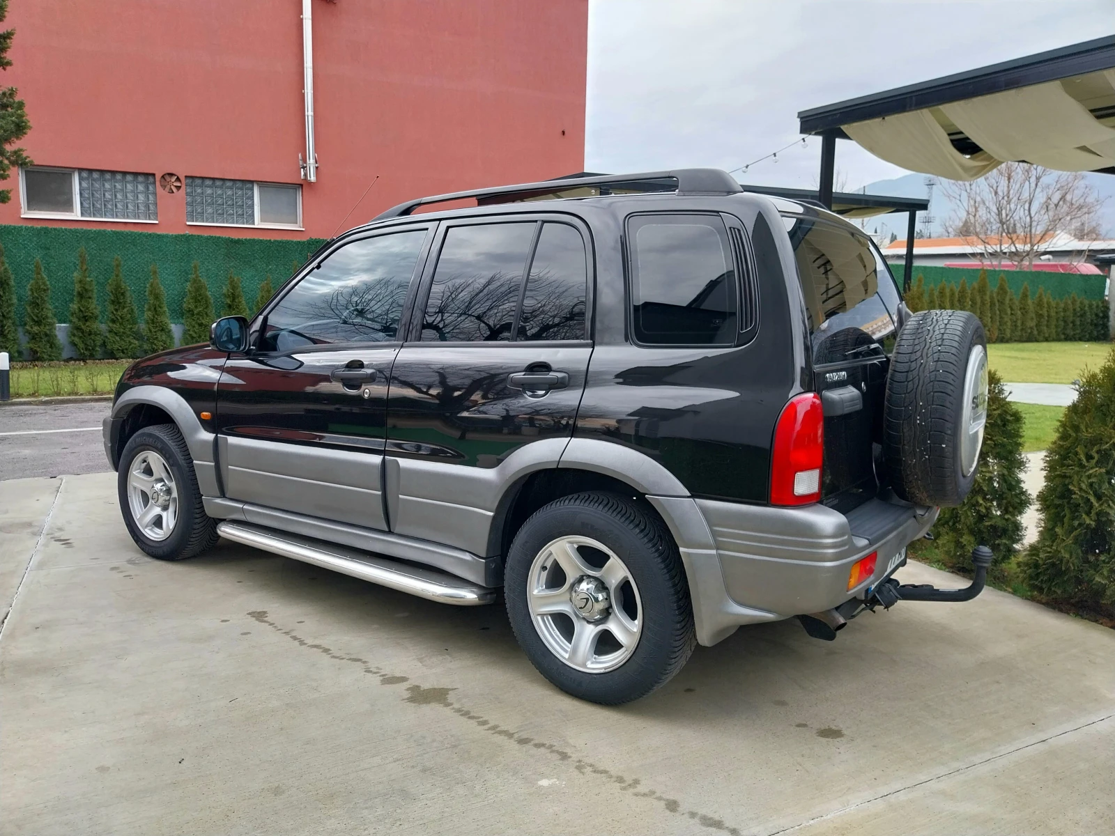 Suzuki Grand vitara * 4x4* 2 5i /144кс/Клима/Като нова!!! - изображение 4