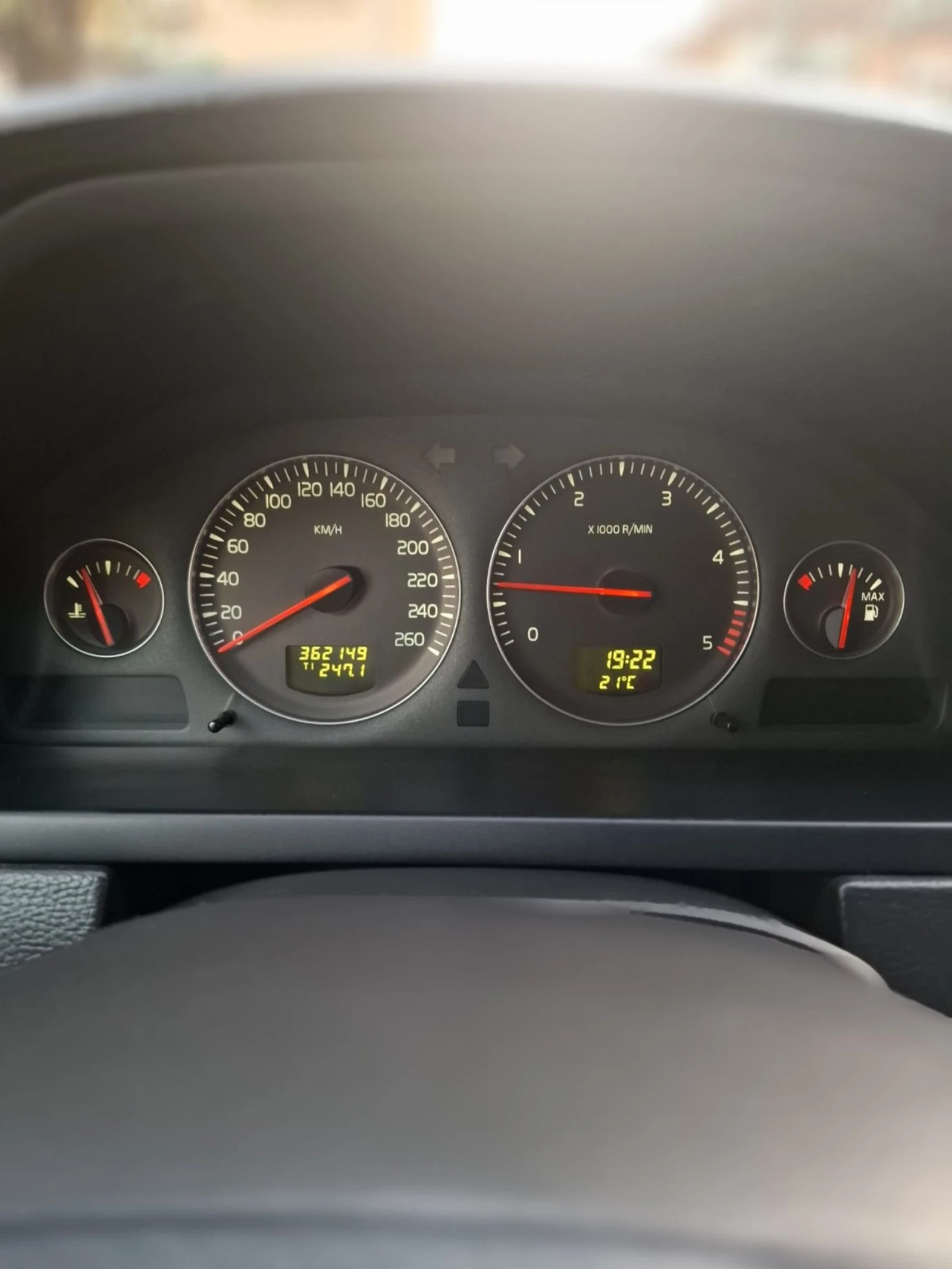 Volvo Xc90 2.4 D5 185кс ръчка - изображение 4