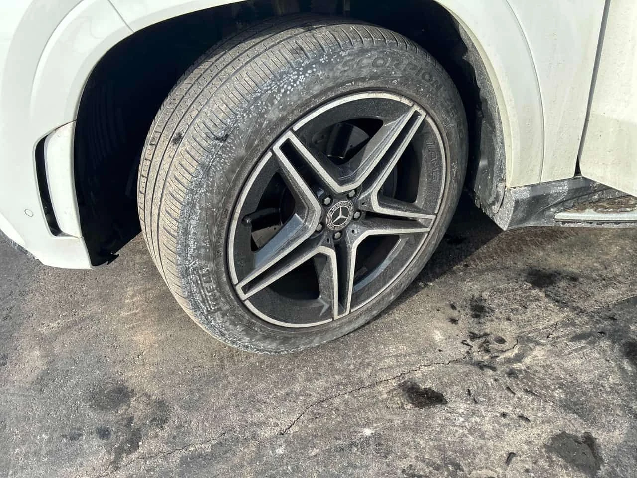 Mercedes-Benz GLS 450 PANO/360 CAM/ОБДУХВАНЕ - изображение 7