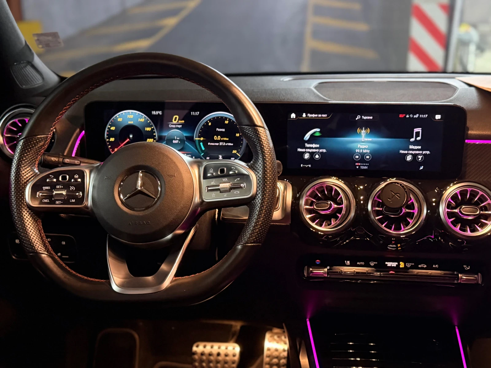 Mercedes-Benz GLB 250, снимка 12 - Автомобили и джипове - 54236155