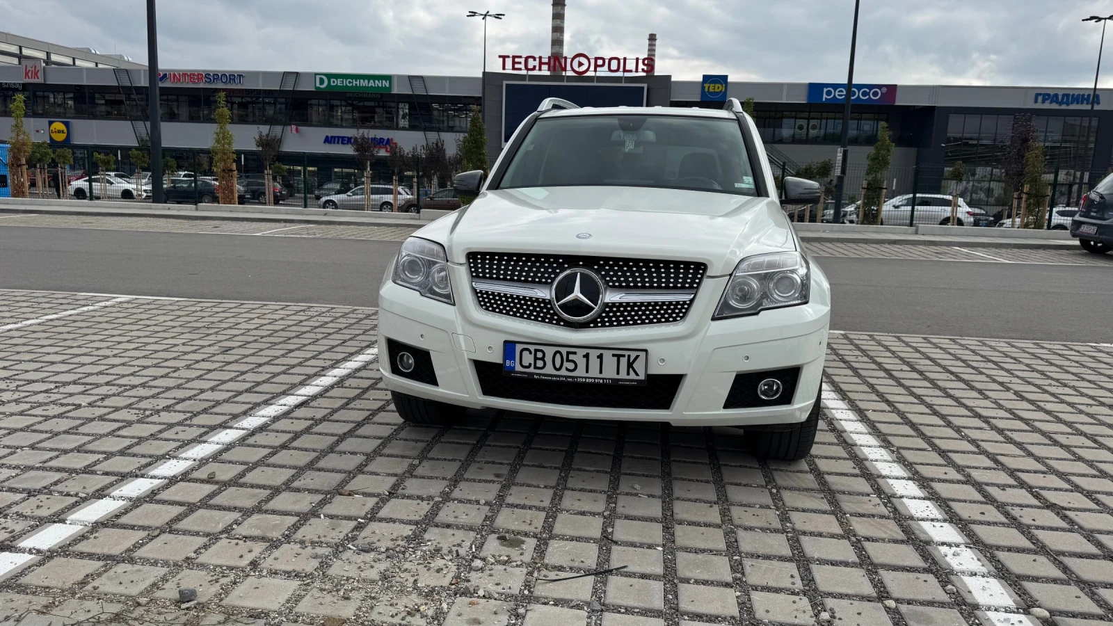 Mercedes-Benz GLK 350 4 matic, снимка 2 - Автомобили и джипове - 54826412