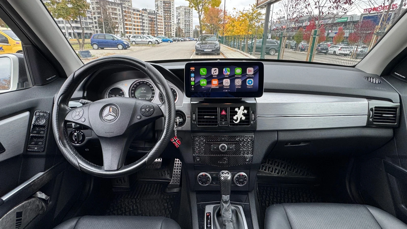 Mercedes-Benz GLK 350 4 matic, снимка 14 - Автомобили и джипове - 54826412