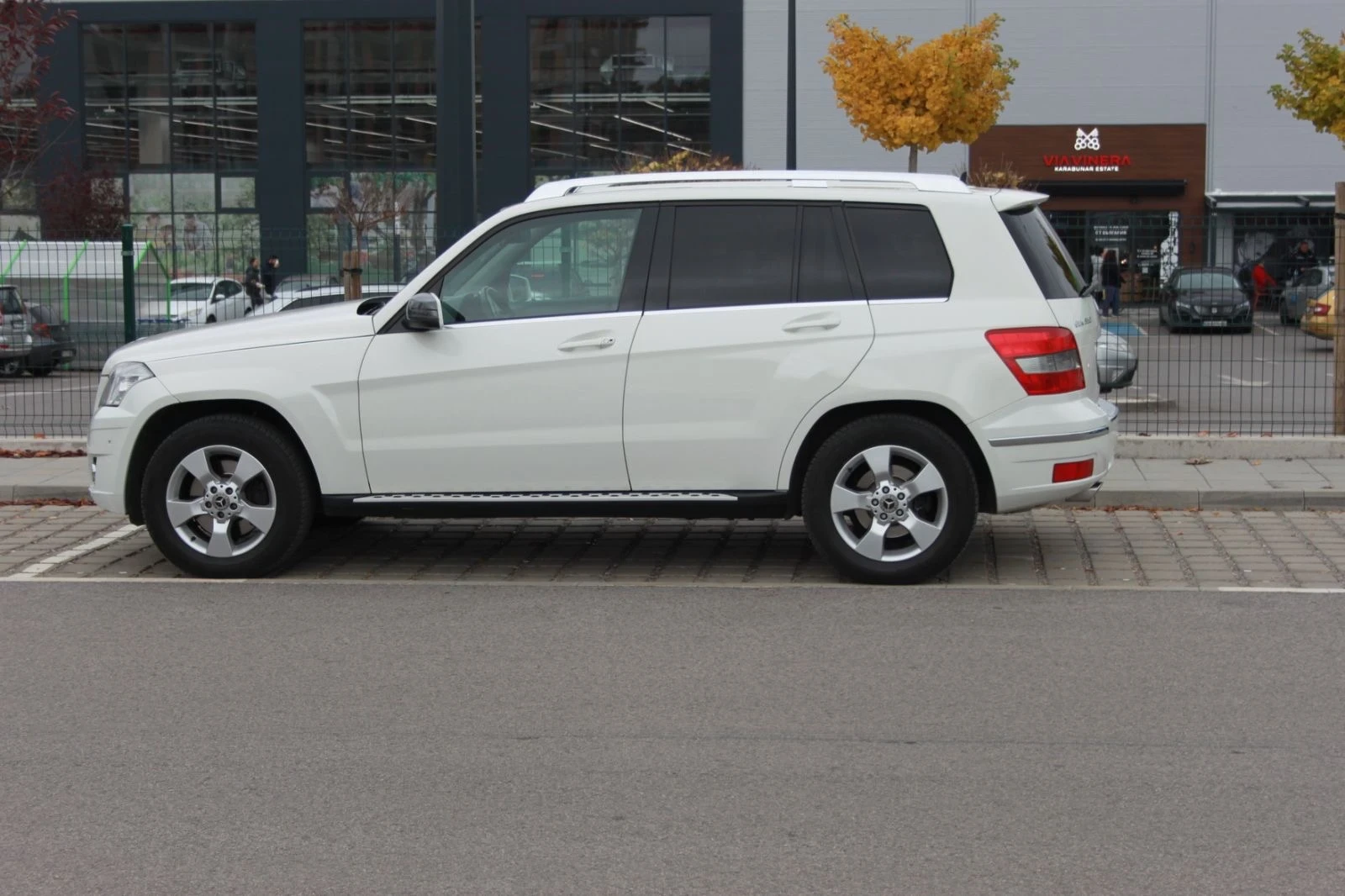 Mercedes-Benz GLK 350 4 matic, снимка 6 - Автомобили и джипове - 54826412