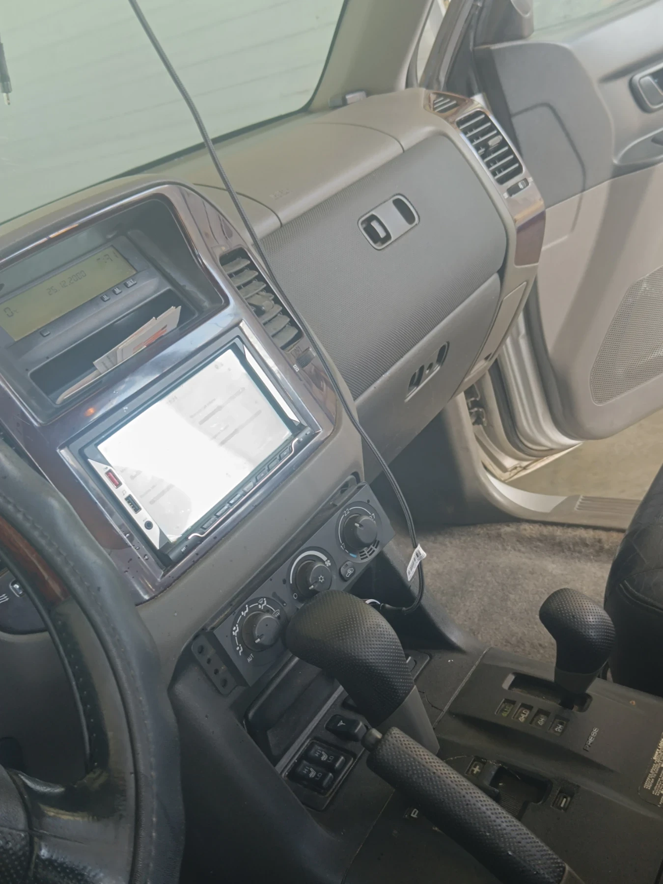 Mitsubishi Pajero, снимка 2 - Автомобили и джипове - 54960242