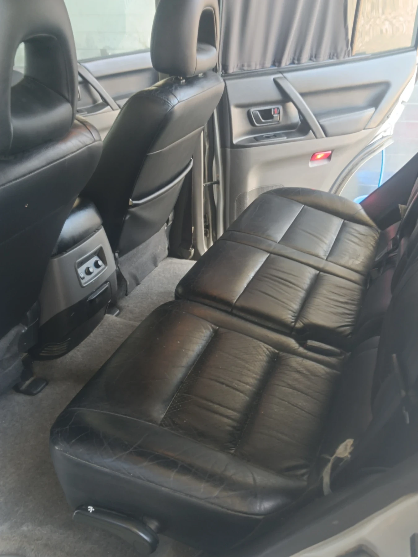 Mitsubishi Pajero, снимка 4 - Автомобили и джипове - 54960242