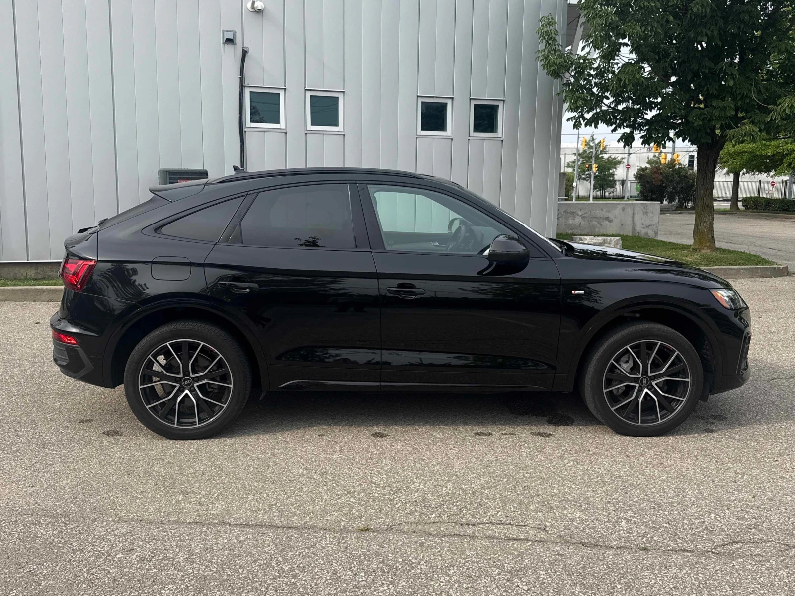 Audi Q5 * Technik * CARFAX * ОПЦИЯ ЗА ФИНАНСИРАНЕ, снимка 3 - Автомобили и джипове - 55839021