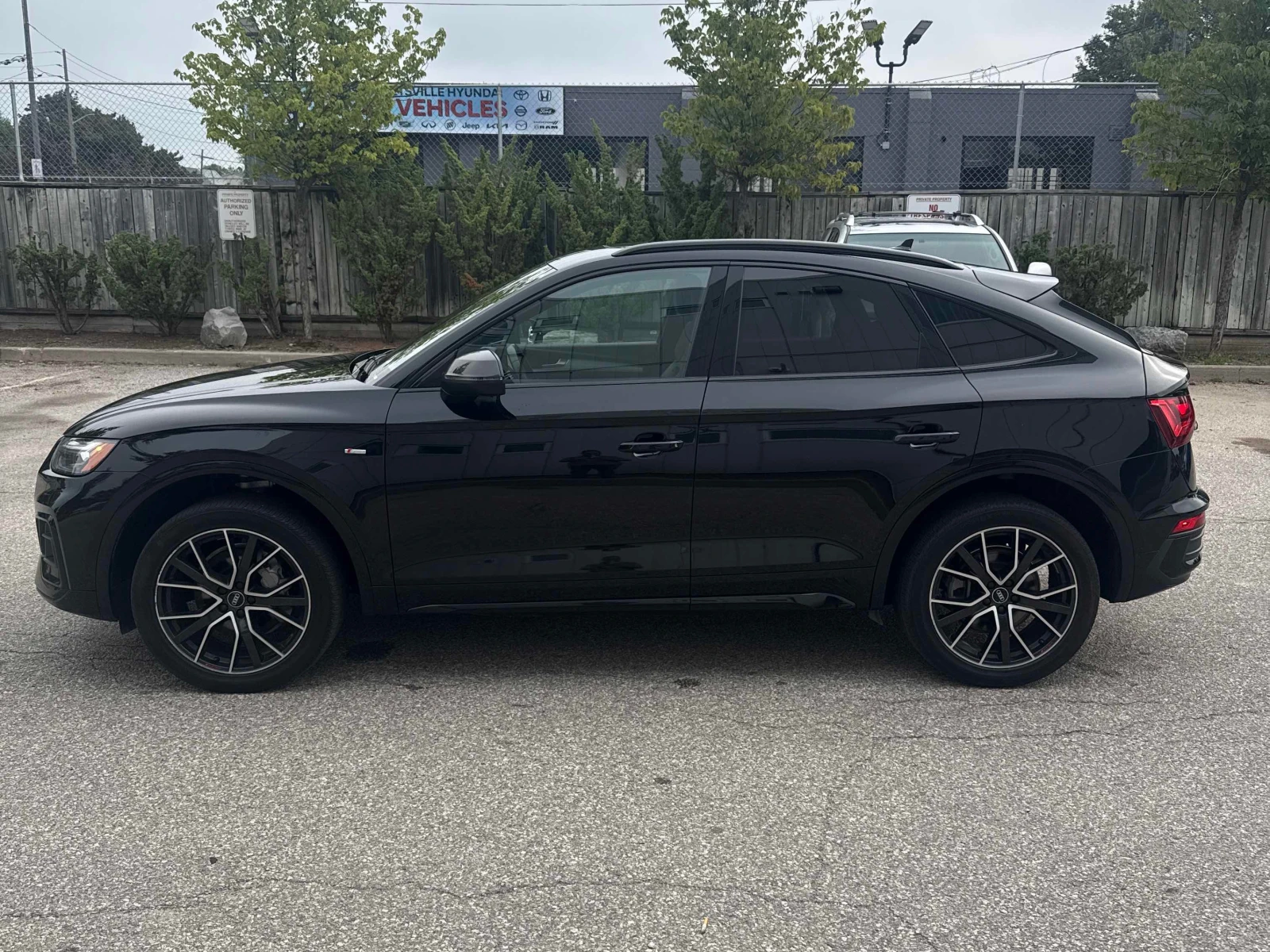 Audi Q5 * Technik * CARFAX * ОПЦИЯ ЗА ФИНАНСИРАНЕ, снимка 2 - Автомобили и джипове - 55839021