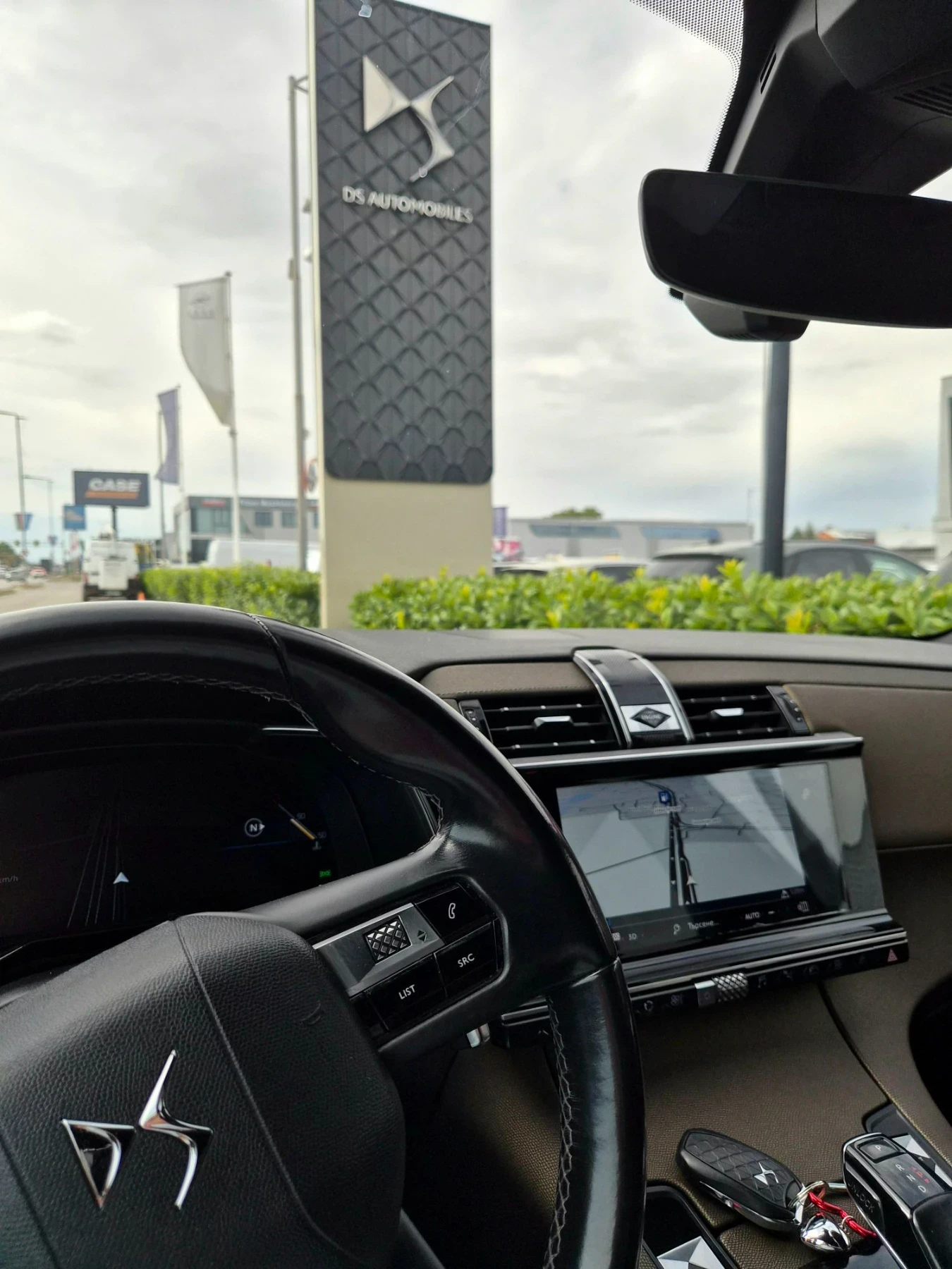 DS DS 7 Crossback BlUE HDI/Navi/FullLed, снимка 12 - Автомобили и джипове - 56227599