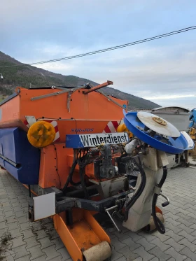 Mercedes-Benz UNIMOG Пясъкари, снимка 1