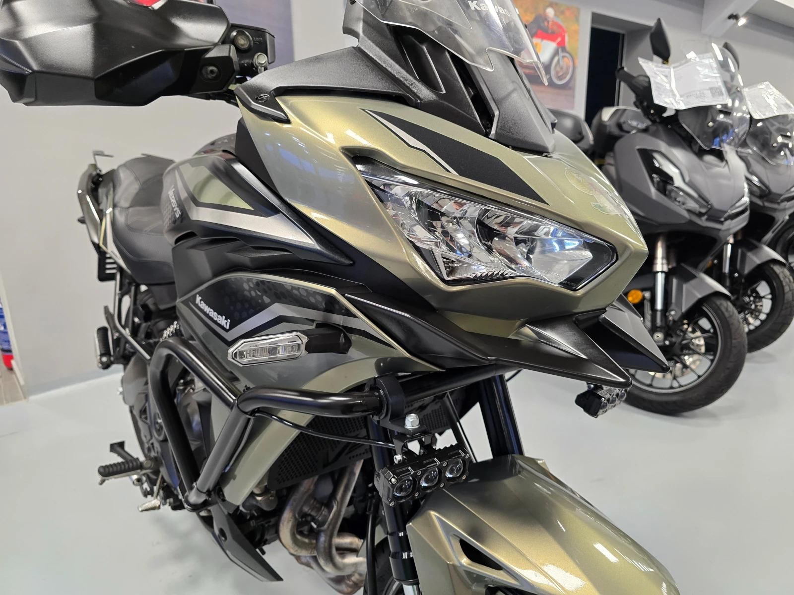 Kawasaki Versys 650 GT, Led, ABS, 2023. | Mobile.bg   10