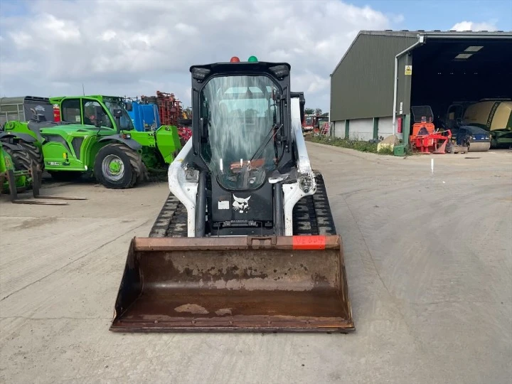 Мини челни товарачи Bobcat T66 R-Series - изображение 2