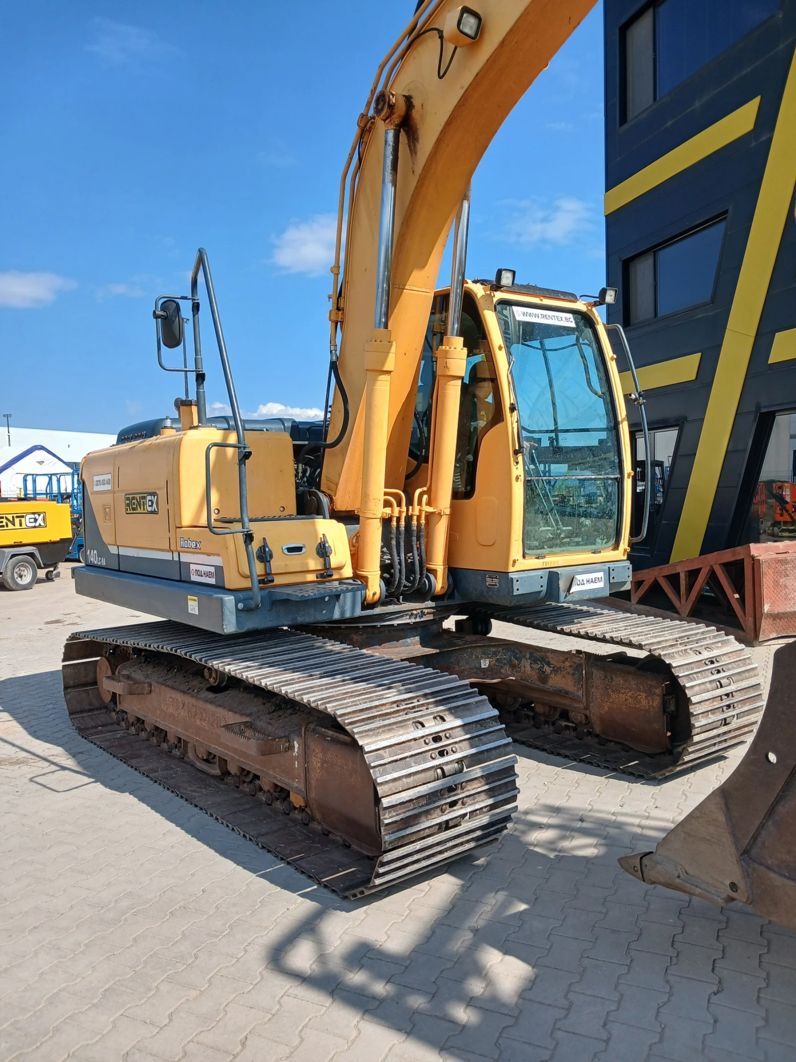 Багер Hyundai Robex 140LC-9, снимка 2 - Индустриална техника - 54632712