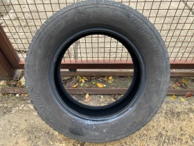 Гуми Зимни 215/65R16, снимка 3 - Гуми и джанти - 52795796