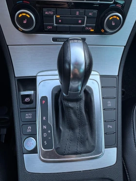 VW Passat 2.0 TDI HIGHLINE / ГАРАНЦИЯ! , снимка 11