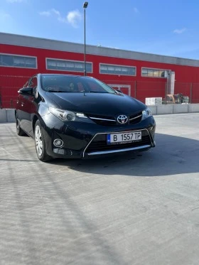 Toyota Auris D4D, снимка 4