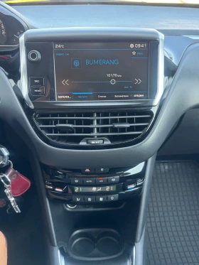Peugeot 208 1.2i PureTech Първи собственик! - 14590 лв. - 82977100 12