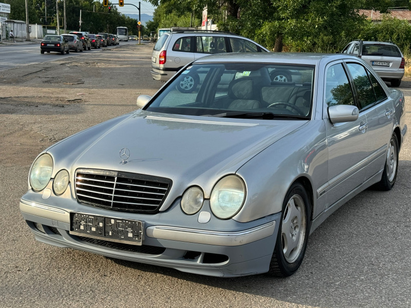 Mercedes-Benz E 270 CDI, снимка 1 - Автомобили и джипове - 46362260