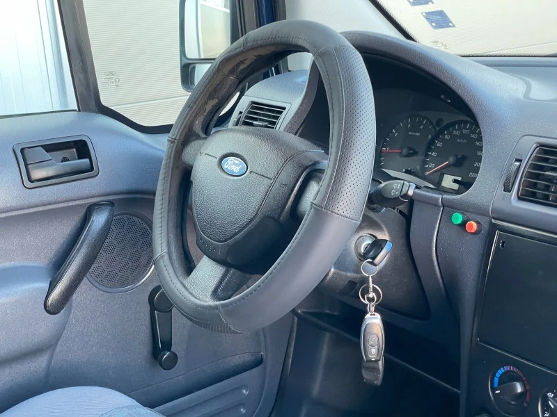 Ford Connect Tranzit 230, снимка 14 - Автомобили и джипове - 46608080