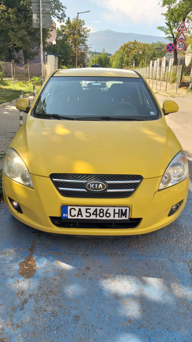 Kia Ceed, снимка 4 - Автомобили и джипове - 47022015