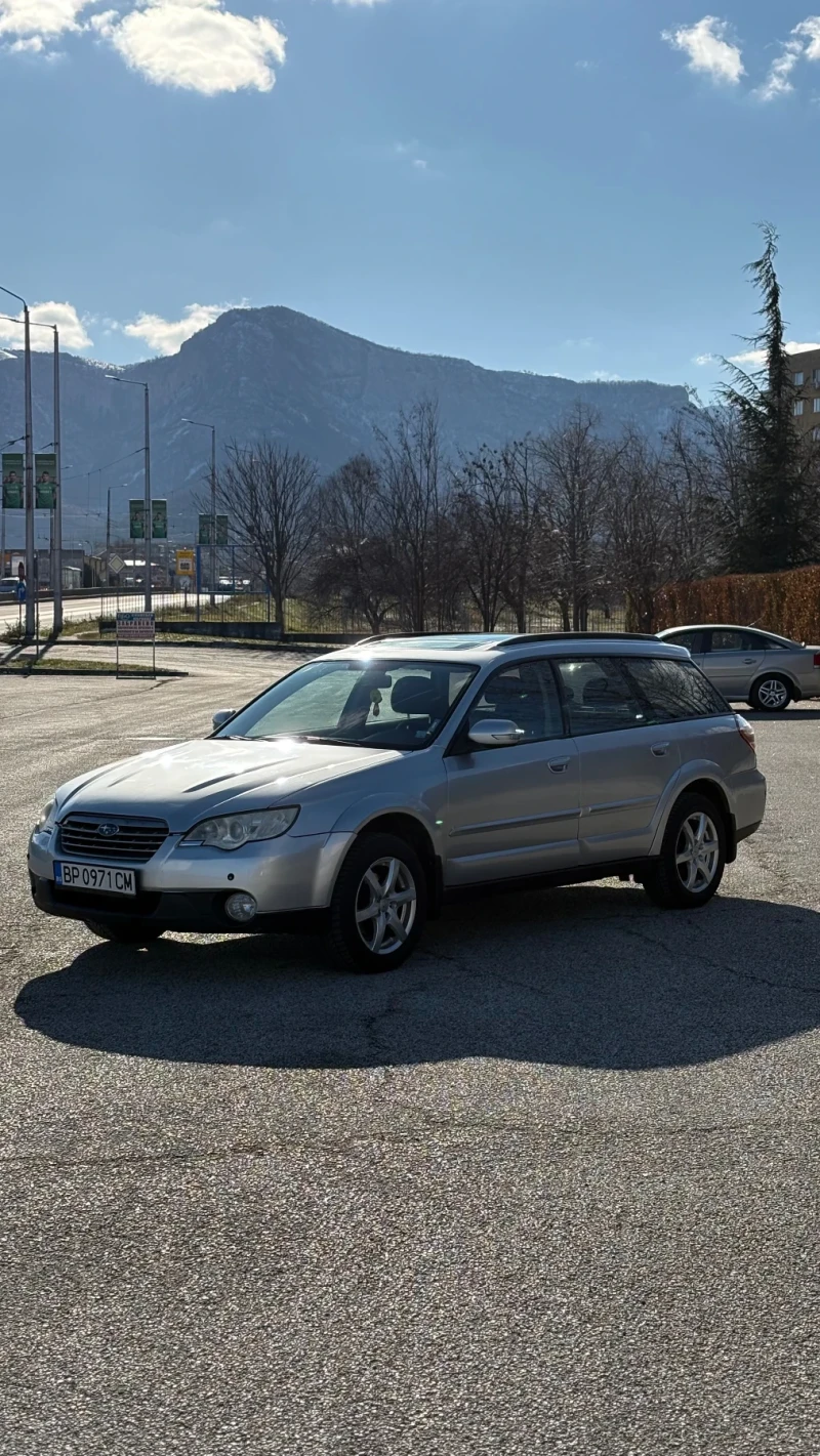 Subaru Outback 2.5 газ-бензин, снимка 3 - Автомобили и джипове - 48572497