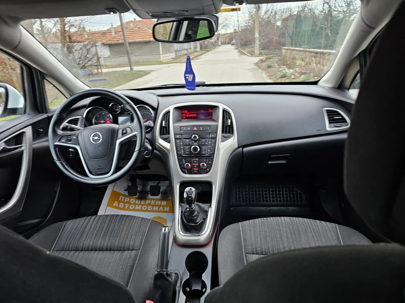 Opel Astra 1.7 CDTI, снимка 6 - Автомобили и джипове - 48643834