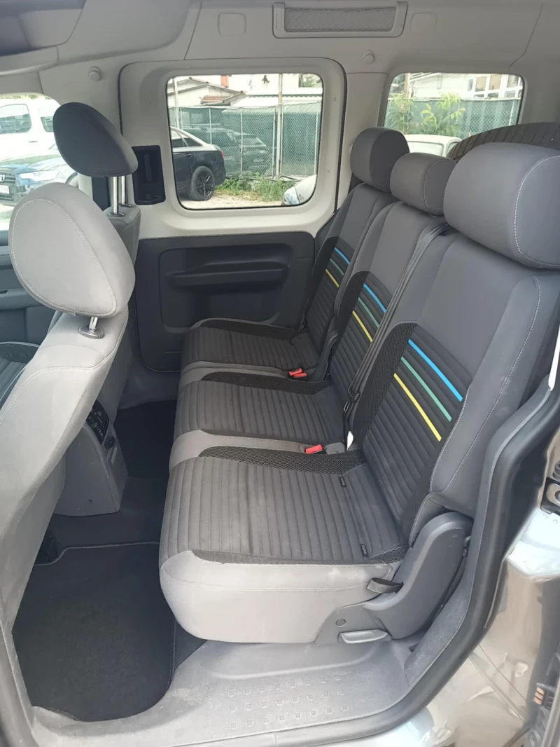 VW Caddy 2.0 TDI 4 Motion , снимка 12 - Автомобили и джипове - 52403232