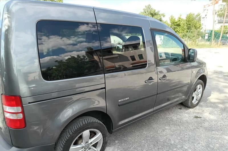 VW Caddy 2.0 TDI 4 Motion , снимка 5 - Автомобили и джипове - 52403232
