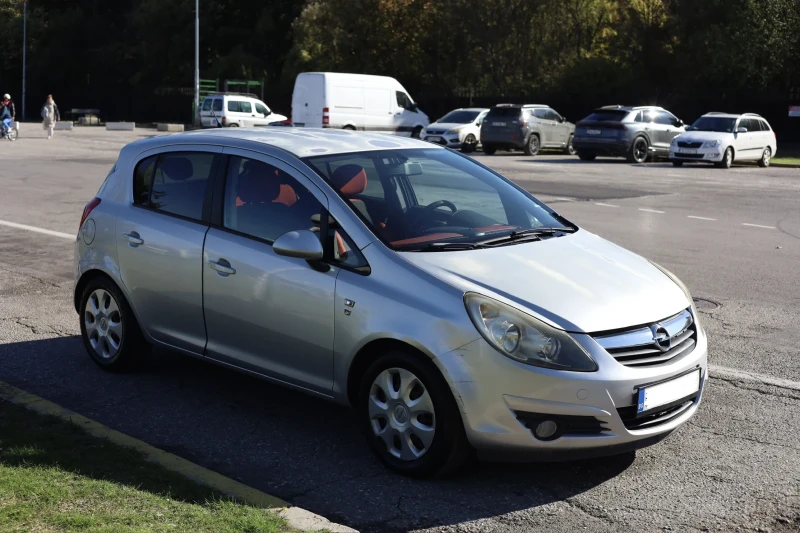 Opel Corsa 1.2i 16V ECOTEC, снимка 2 - Автомобили и джипове - 52265695