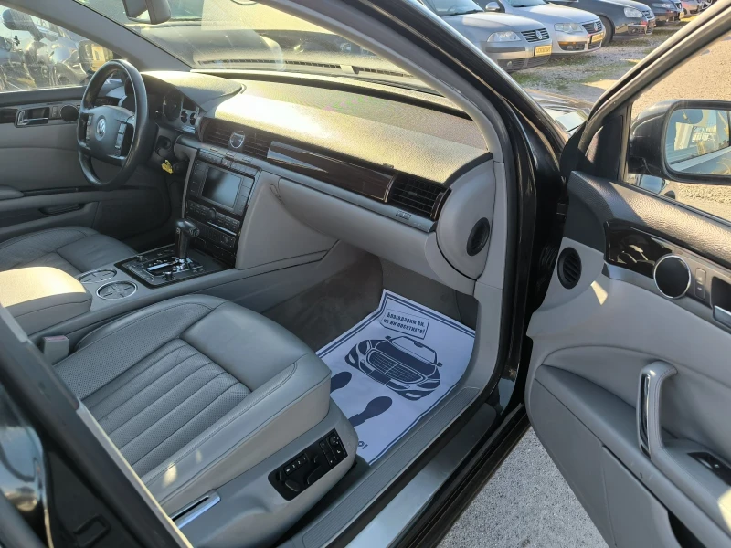 VW Phaeton 4.2i, снимка 7 - Автомобили и джипове - 52415234