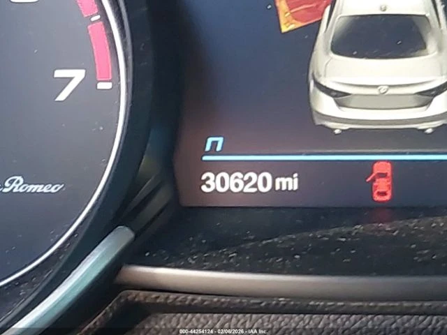 Alfa Romeo Giulia VELOCE* PANORAMA* KEYLESS* �������*  | Mobile.bg � ����������� 13