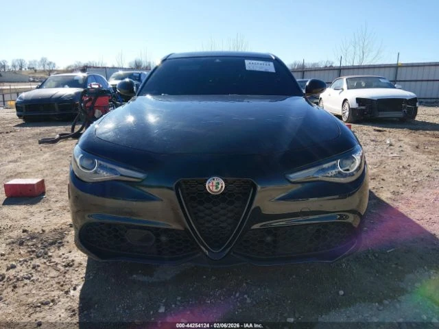 Alfa Romeo Giulia VELOCE* PANORAMA* KEYLESS* ПОДГРЕВ*  - изображение 8