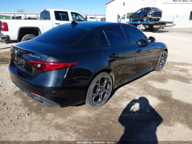 Alfa Romeo Giulia VELOCE* PANORAMA* KEYLESS* ПОДГРЕВ*  - изображение 3