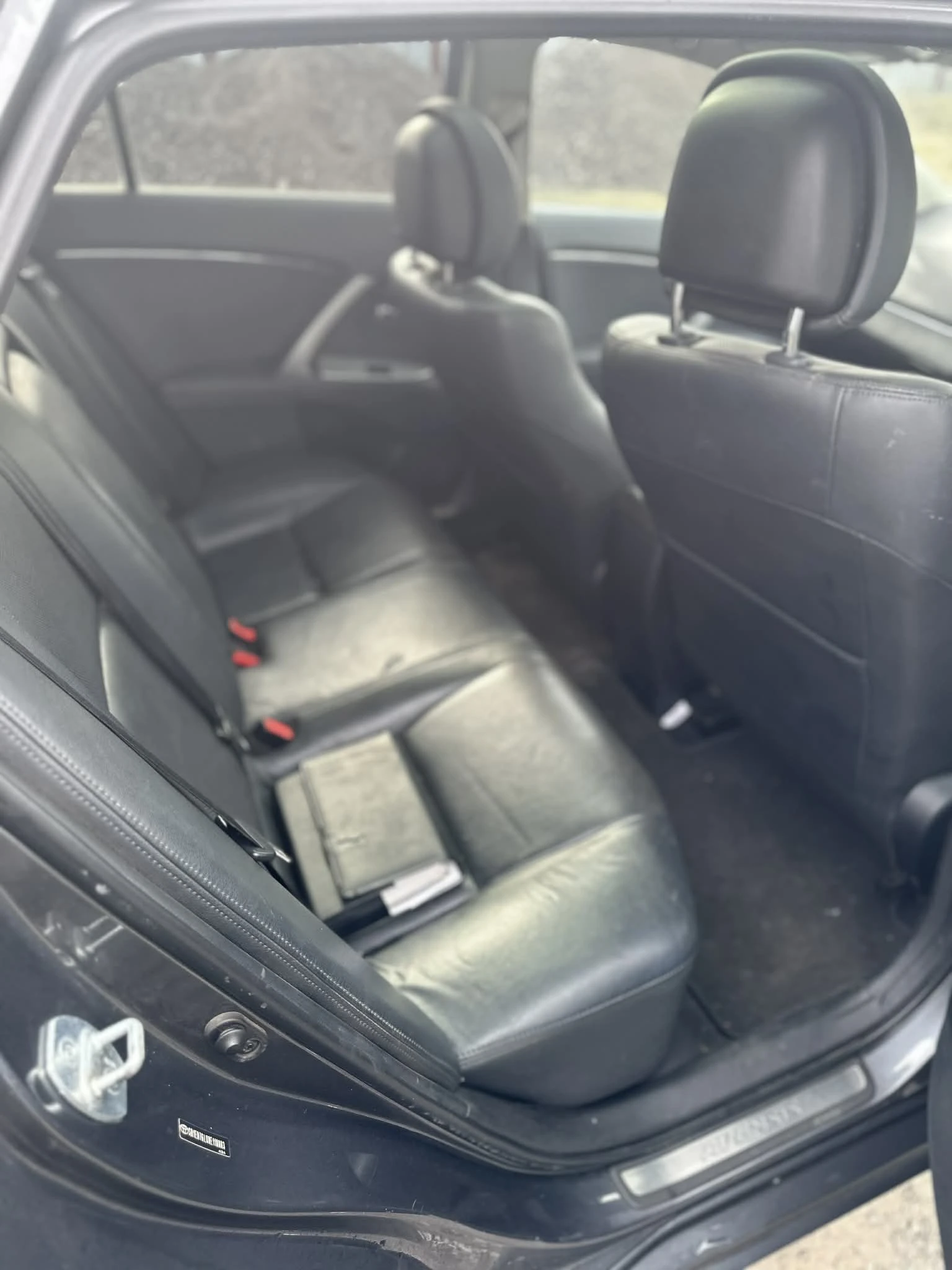 Toyota Avensis 2. 0 D-4D (124 к. с) - изображение 7