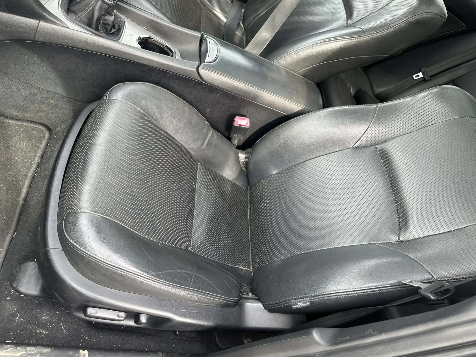 Toyota Avensis 2. 0 D-4D (124 к. с) - изображение 9