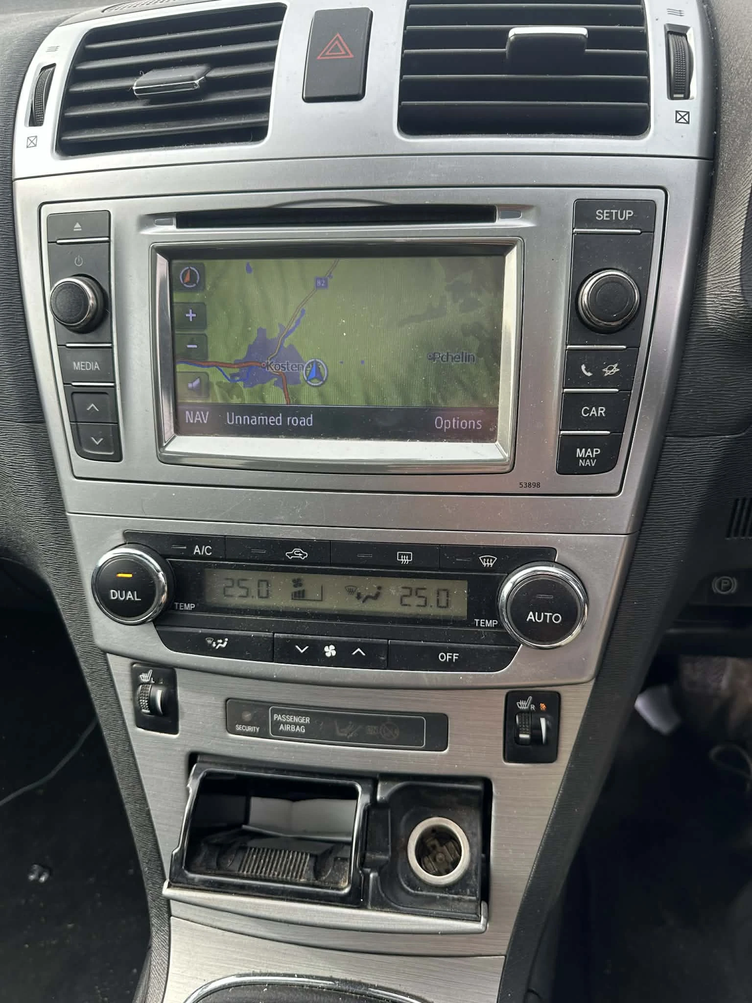 Toyota Avensis 2. 0 D-4D (124 �. �) | Mobile.bg � ����������� 12