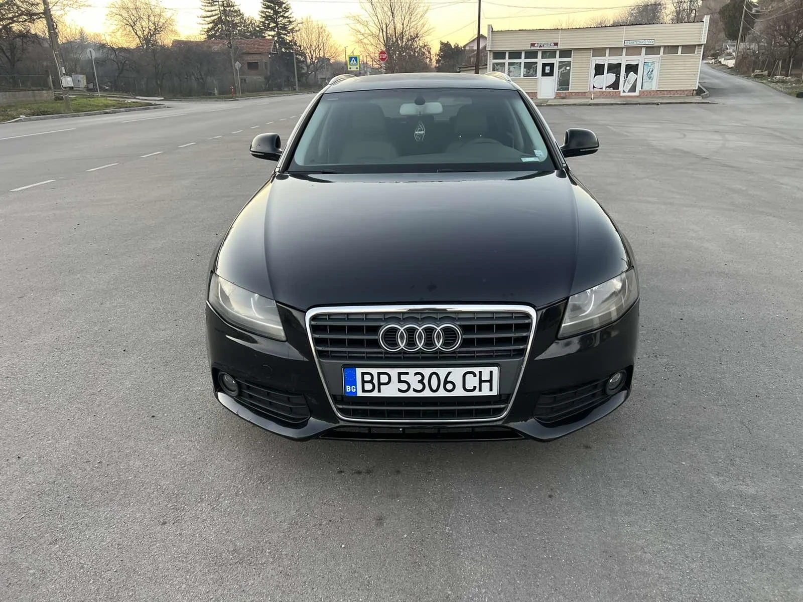 Audi A4 2.0TDI 143HP АВТОМАТИК - изображение 2