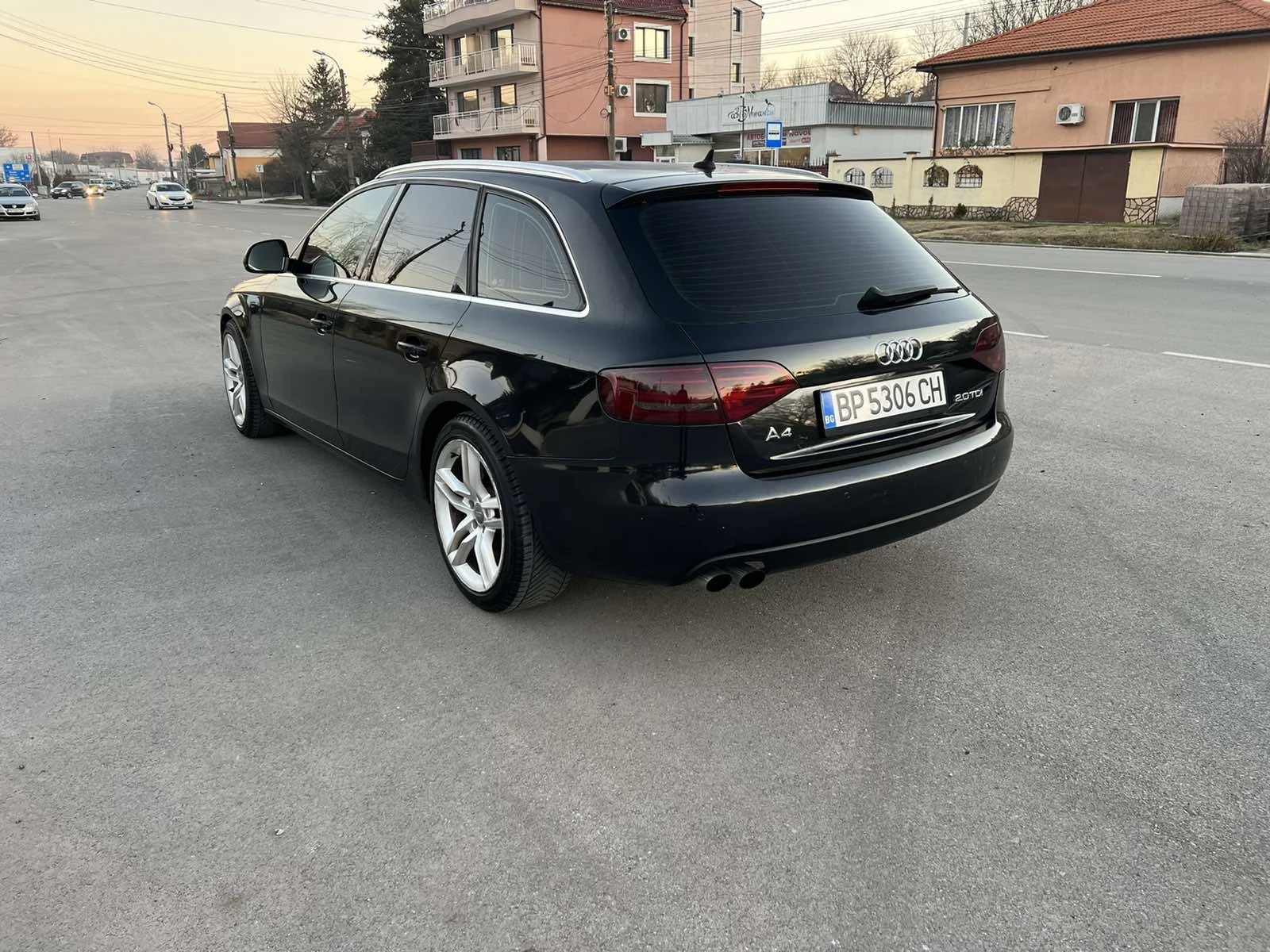 Audi A4 2.0TDI 143HP АВТОМАТИК - изображение 7