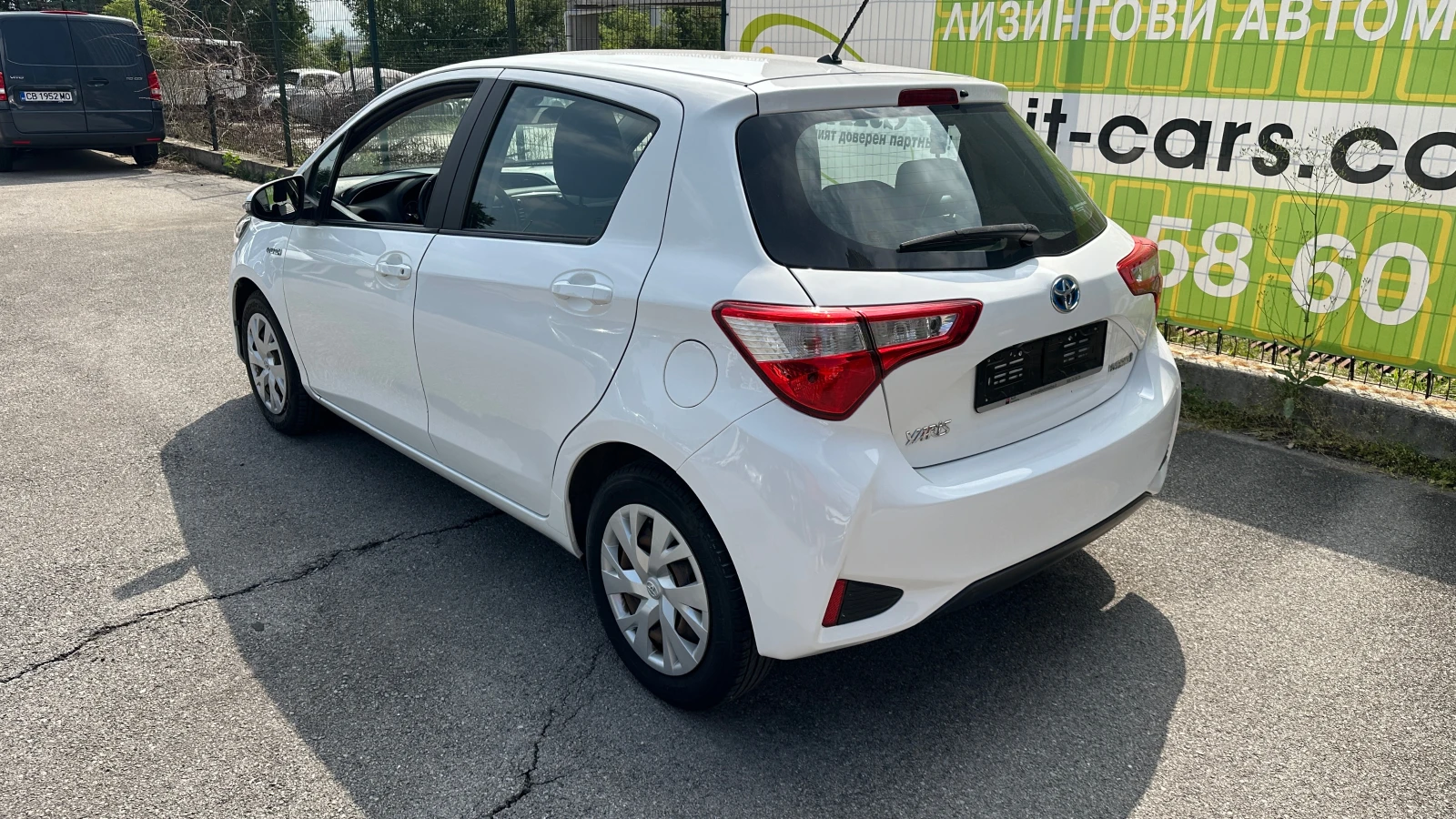 Toyota Yaris Luna 1.5 Hybrid Гаранция - изображение 5