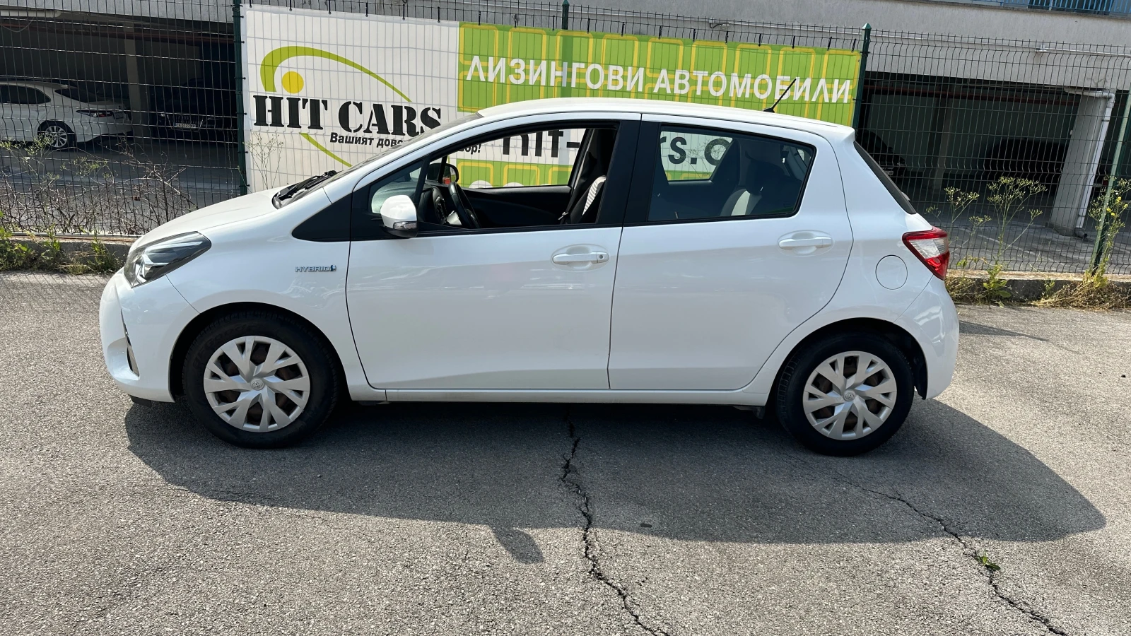 Toyota Yaris Luna 1.5 Hybrid Гаранция - изображение 4