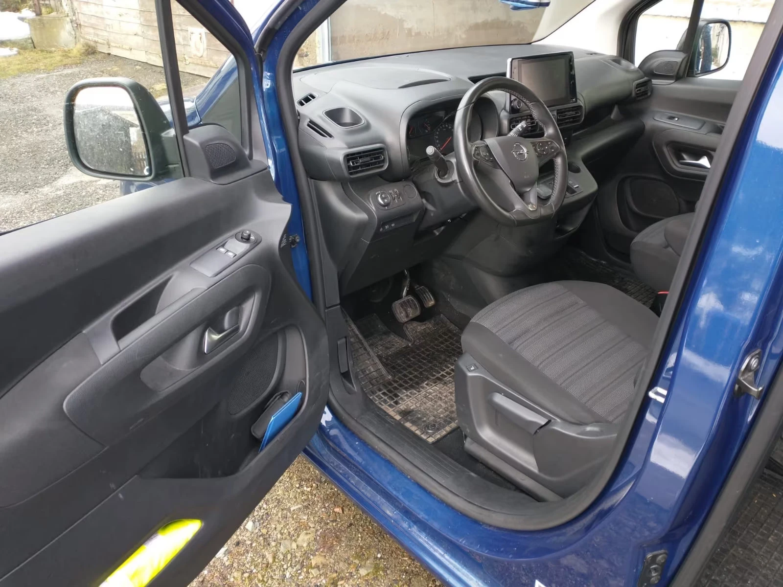 Opel Combo LIFE-E/136HP/CAM/NAVI/ACC/CARPLAY/153g - изображение 5