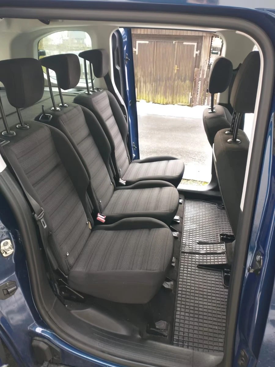 Opel Combo LIFE-E/136HP/CAM/NAVI/ACC/CARPLAY/153g - изображение 8