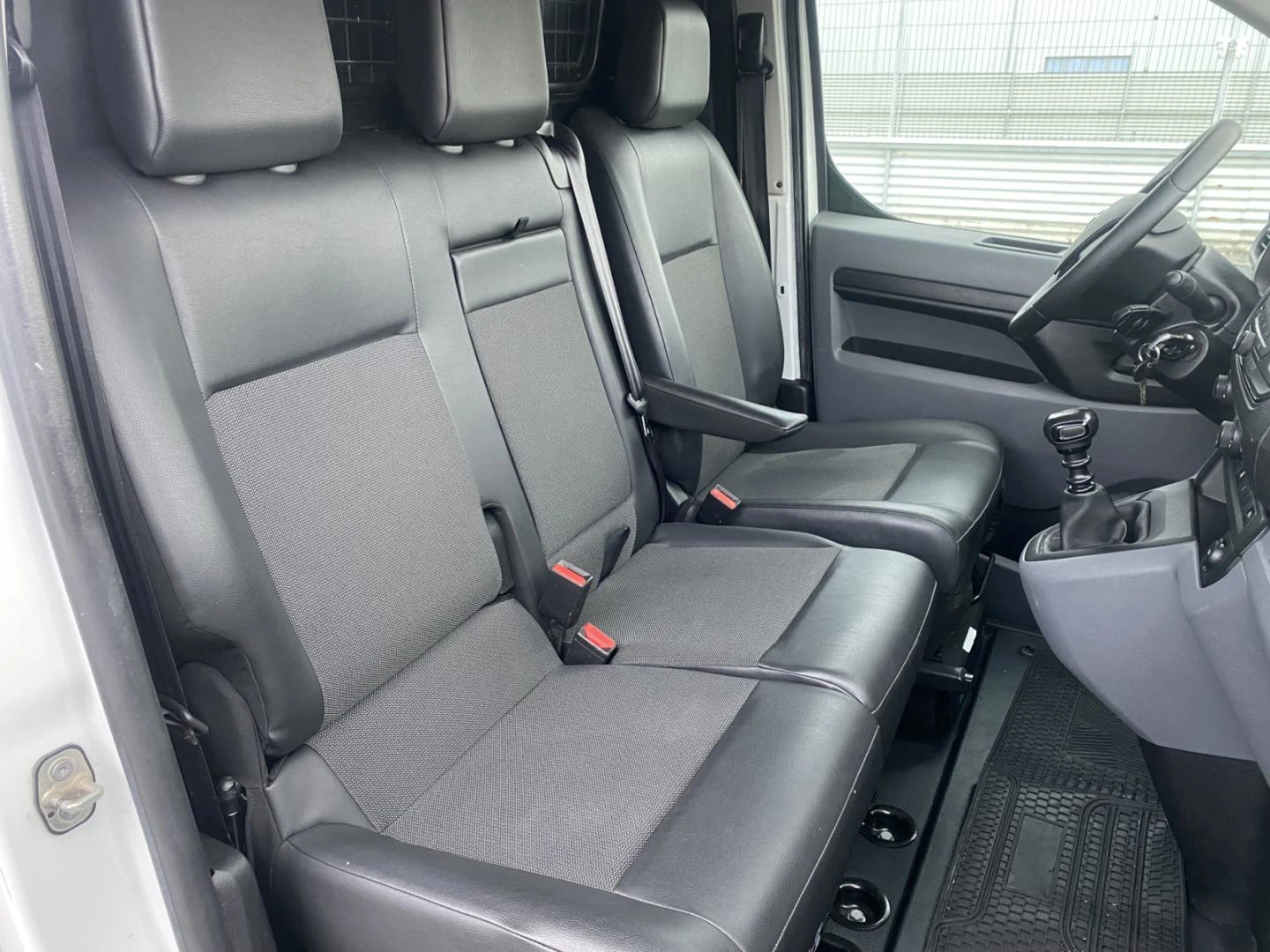 Toyota Proace City 2.0d 122k.. ITALY  | Mobile.bg   11