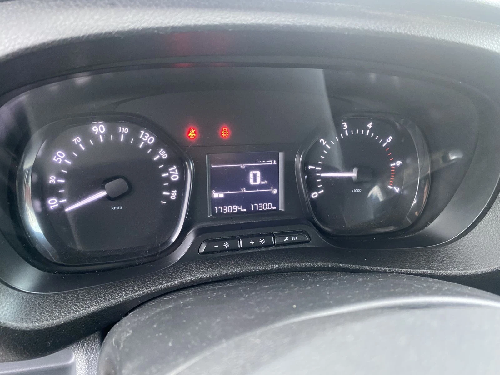 Toyota Proace City 2.0d 122k.с. ITALY Перфектен - изображение 8