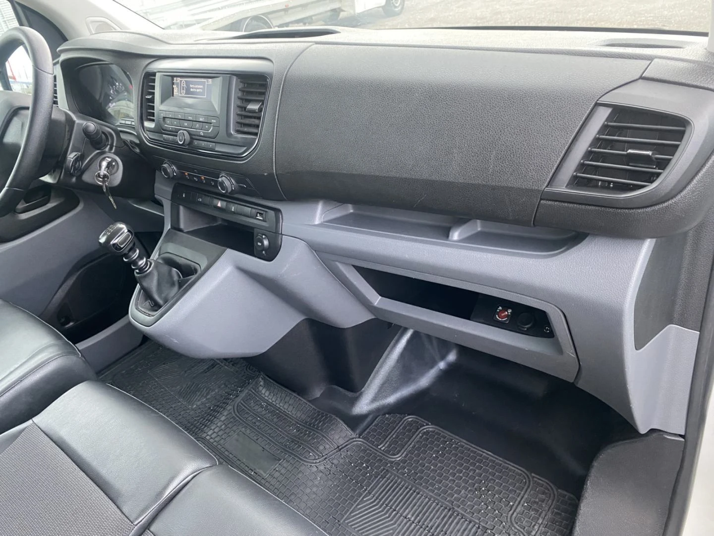 Toyota Proace City 2.0d 122k.с. ITALY Перфектен - изображение 10